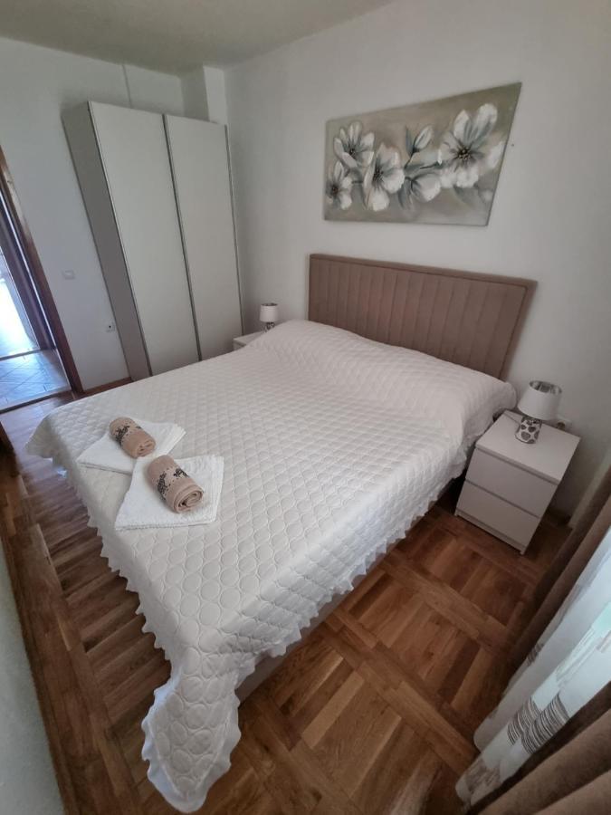 Apartments Ledic Krvavica Extérieur photo