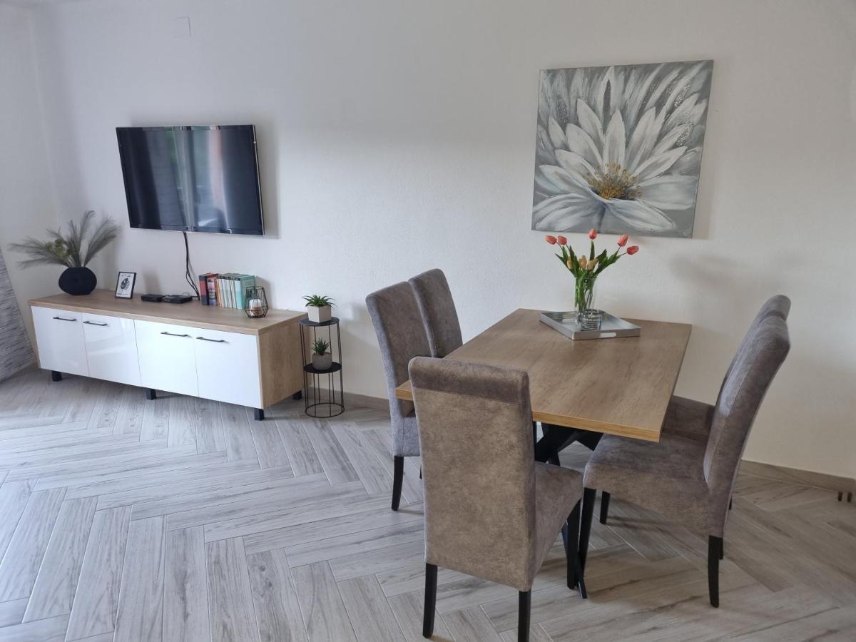 Apartments Ledic Krvavica Extérieur photo