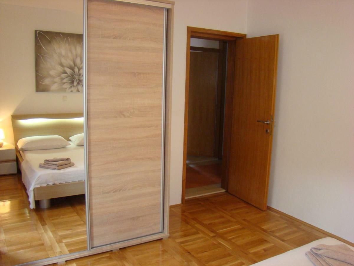 Apartments Ledic Krvavica Extérieur photo